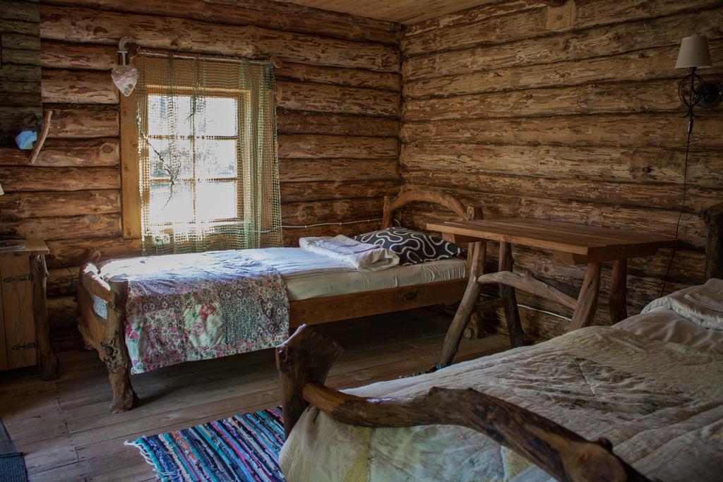 Villa Kuusetuka Tourism Farm à Pahkla Extérieur photo
